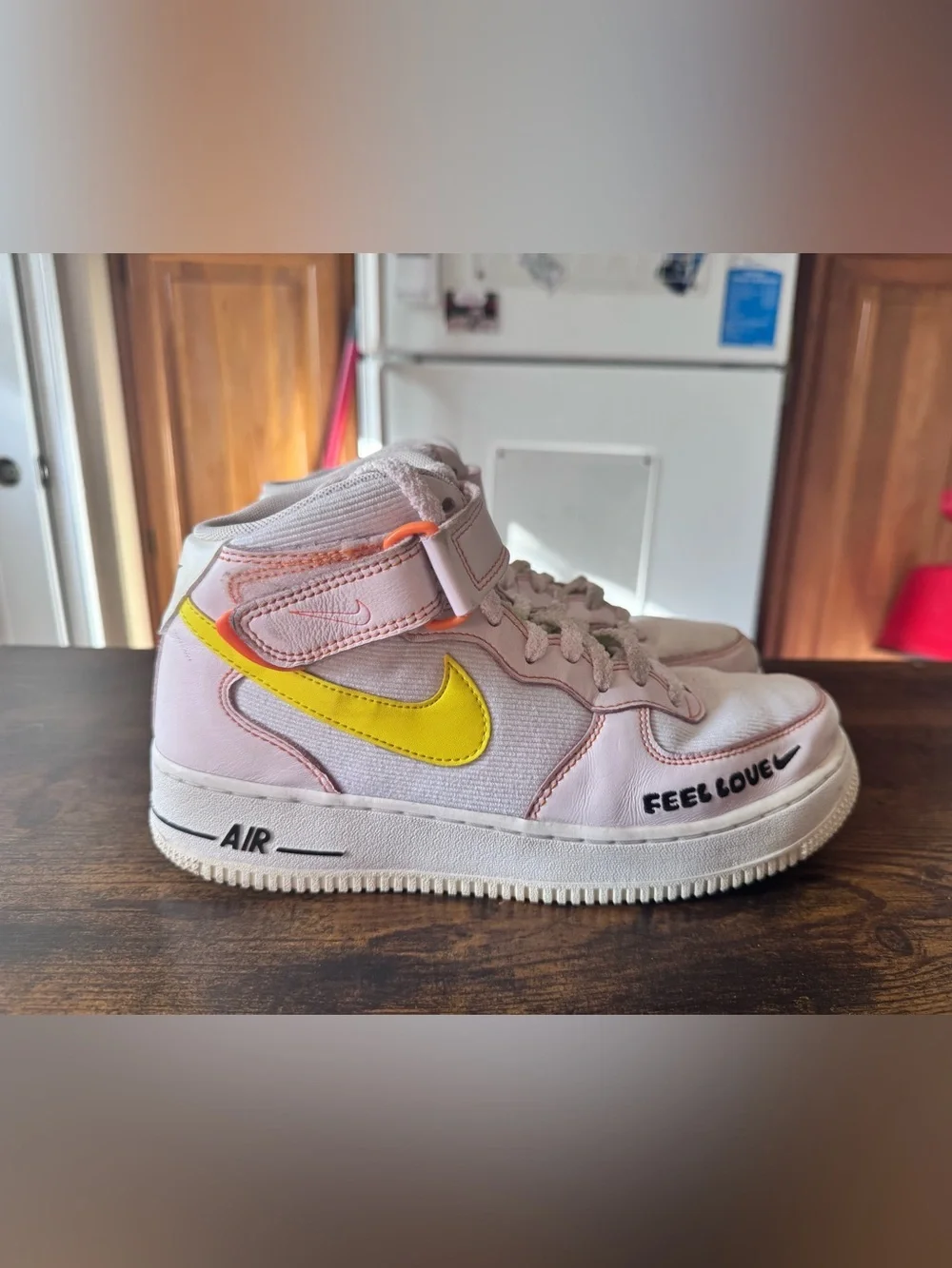 Nike Air Force 1 Mid '07 Feel Love Pearl Pink Corduroy Sneakers Women's 9